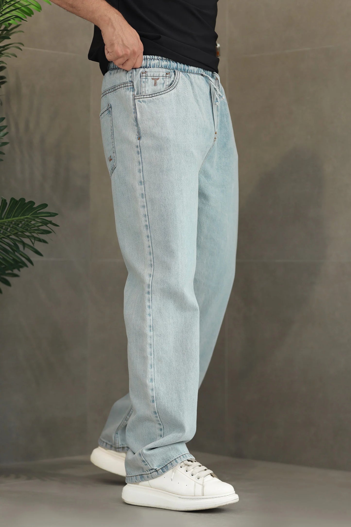 baggy jeans